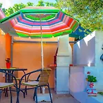 Vacation Grill & Chill With 350m2 Garden With Bbq *